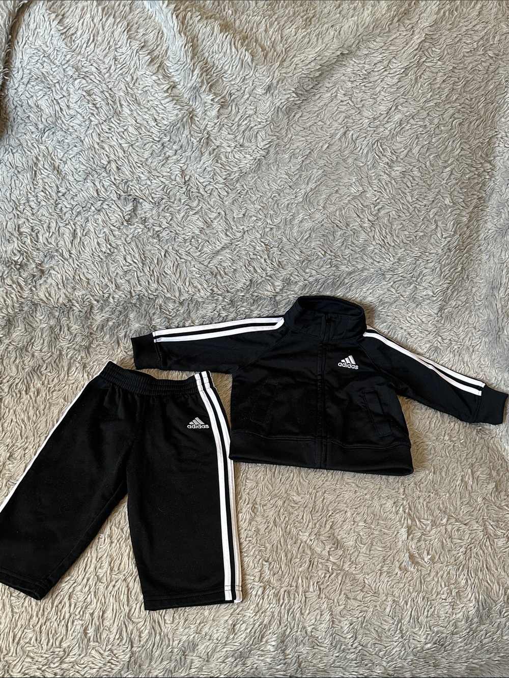adidas Baby 2-Piece Track Jacket & Pants Set Size 6 Months